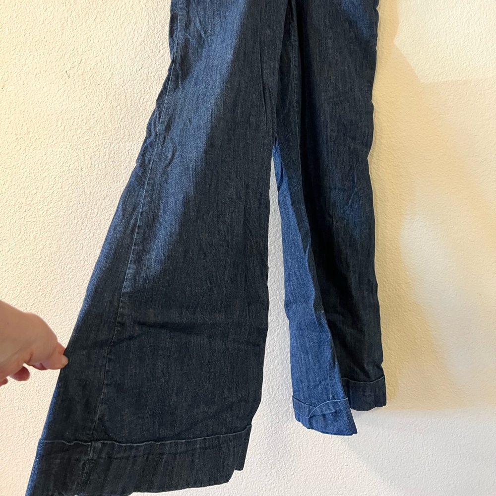 Wide leg button down jeans from American Rag Cie, size 5 - Picture 4 of 8